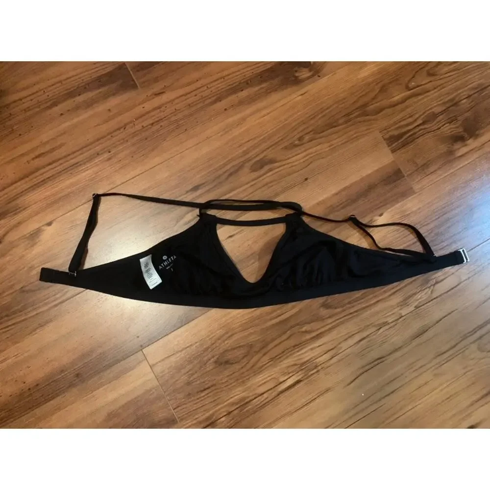 Athleta bikini top